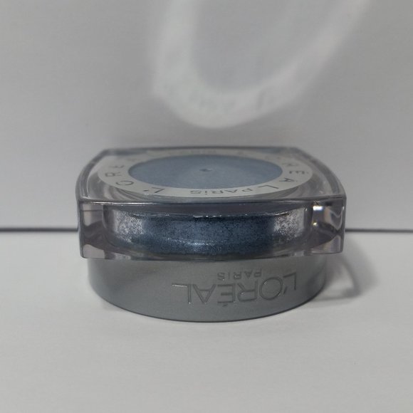 L'oreal Powder Cream Eye Shadow Infinite Sky Blue - Picture 3 of 4